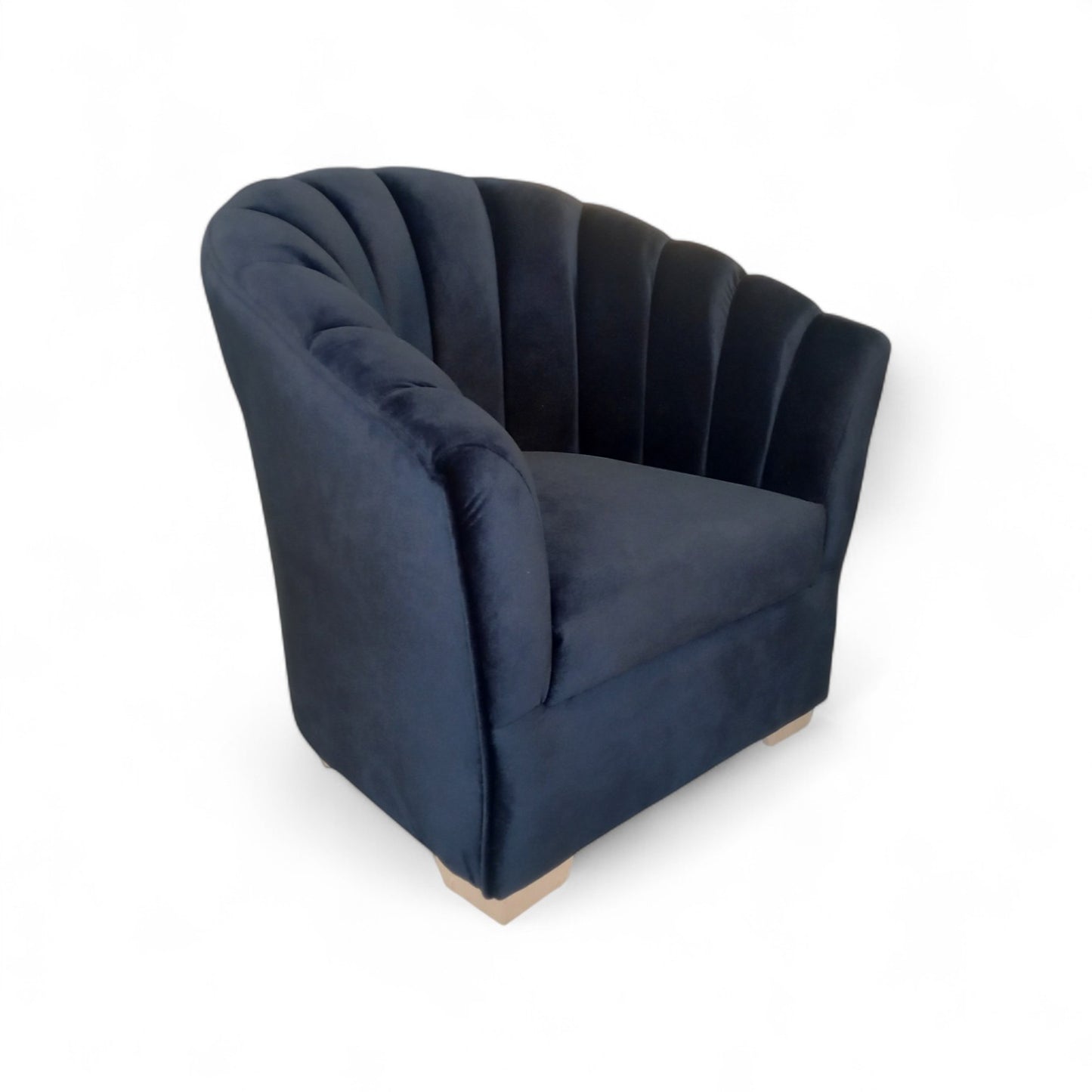 Silla Pétalo Acanalada – Lujo y Estilo