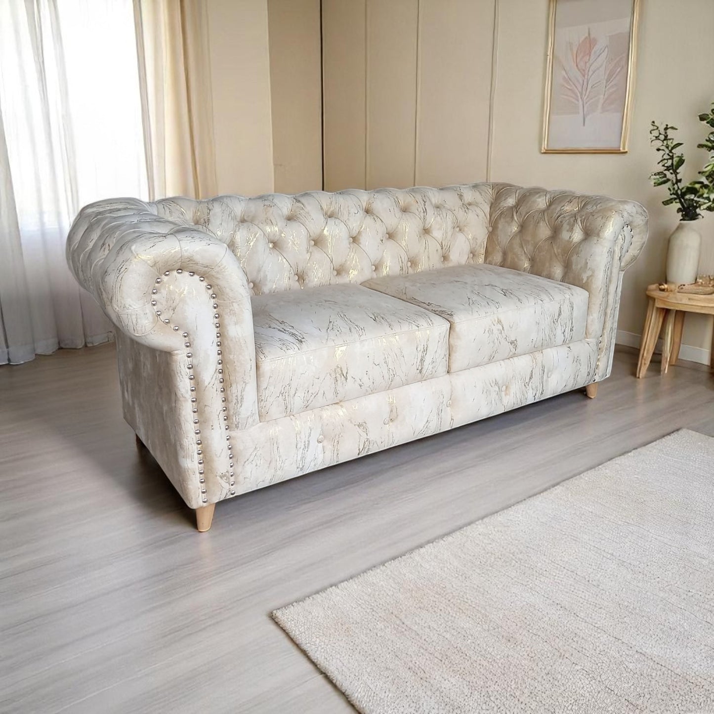 Sofá Chester Elegante – Estilo Clásico con Toque Moderno