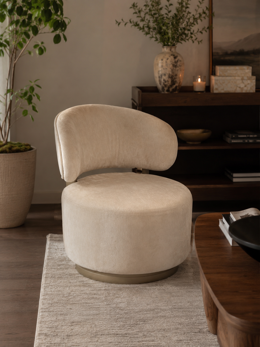Silla Giratoria de Lujo | Movimiento, Elegancia Orgánica