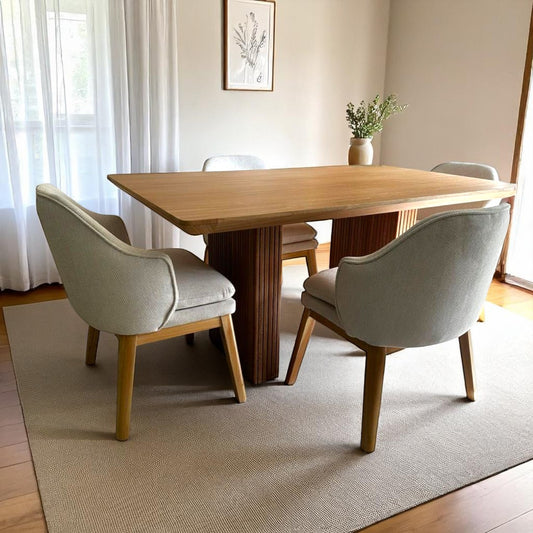 Comedor Turquía con Mesa Tipo Torre – Elegancia Nórdica y Diseño Arquitectónico